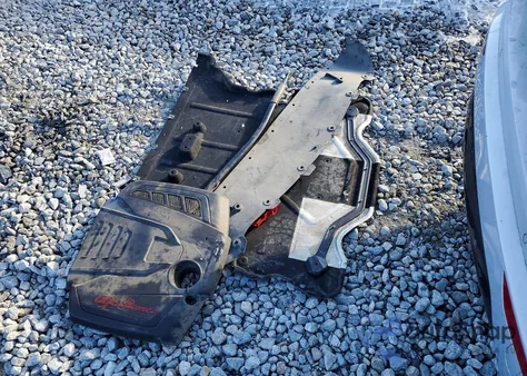 2021 Alfa Romeo Stelvio Ti z USA, uszkodzony, nr VIN ZASPAKBNXM7D03002